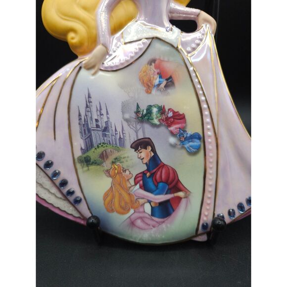 Bradford Exchange Disney Aurora Sleeping Beauty Visions Of Enchantment Wall Art - Picture 2 of 6